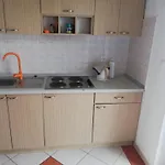 Apartmán 3599-1 For 6 Pers In *