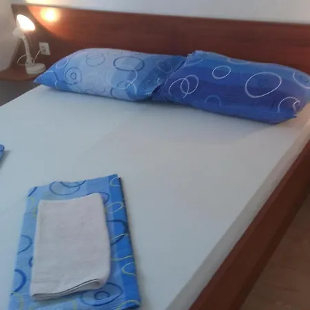 3599-1 For 6 Pers In * Vodice