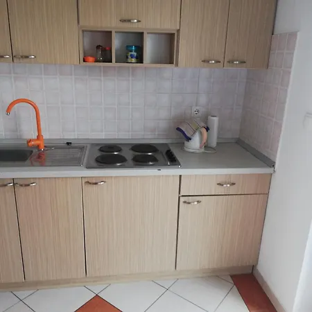 Apartment 3599-1 For 6 Pers In *