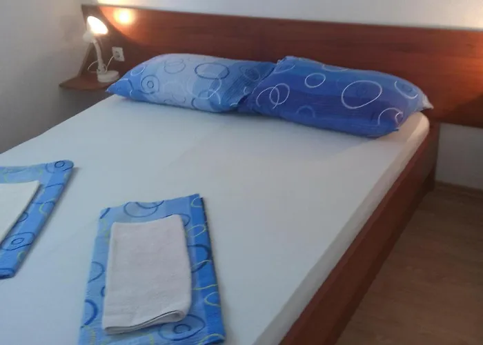 3599-1 For 6 Pers In * Vodice